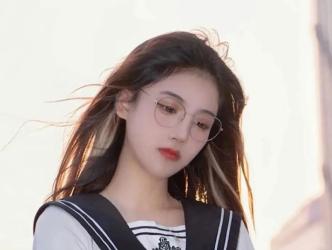 办公室的三角恋